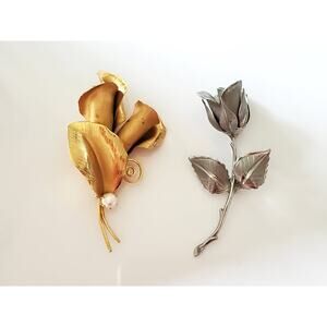 Vintage Brooch Lot of 2